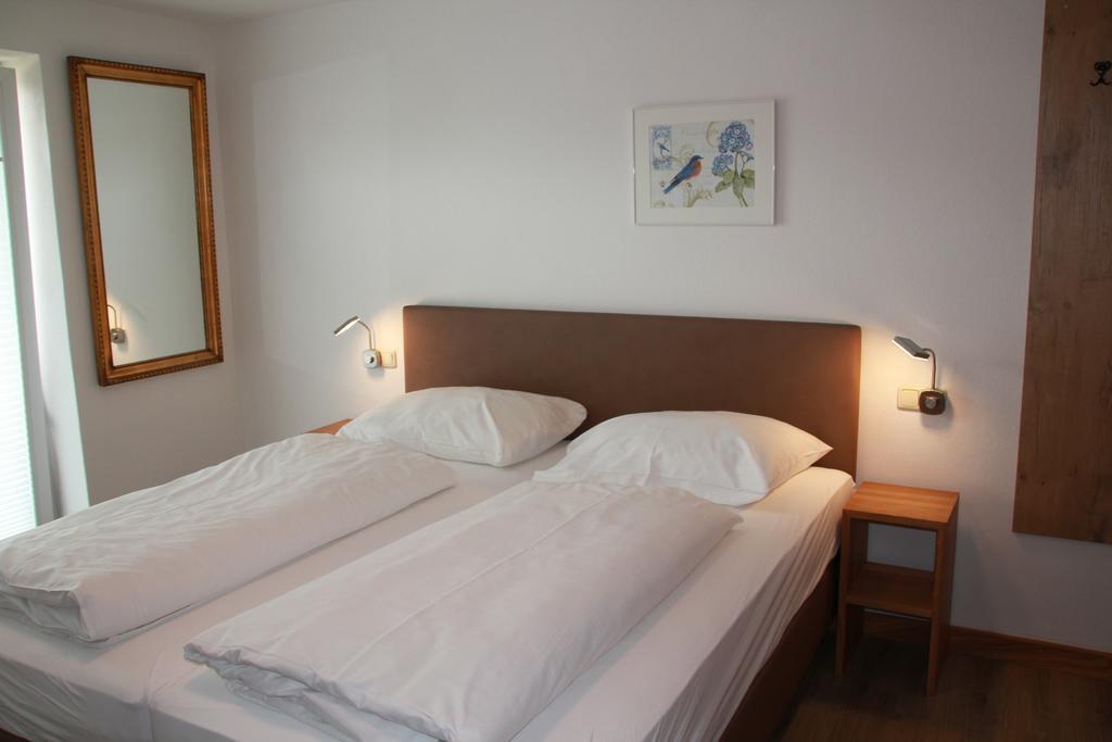Gasthaus Kellerer Raubling Chambre photo