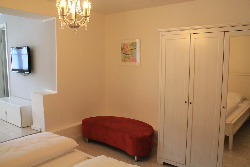 Gasthaus Kellerer Raubling Chambre photo
