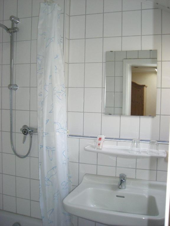 Gasthaus Kellerer Raubling Extérieur photo